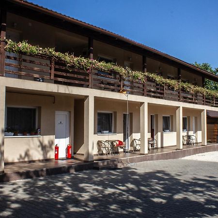 Air&Day Bed & Breakfast Vecsés Dış mekan fotoğraf